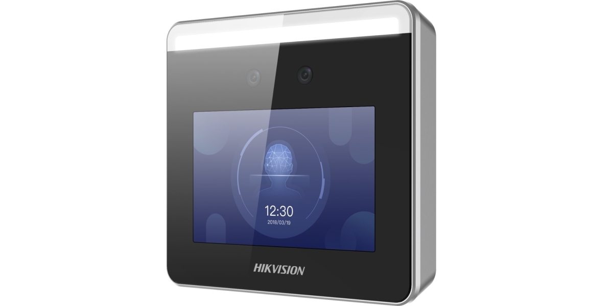 Cititor facial Hikvision DS-K1T331 